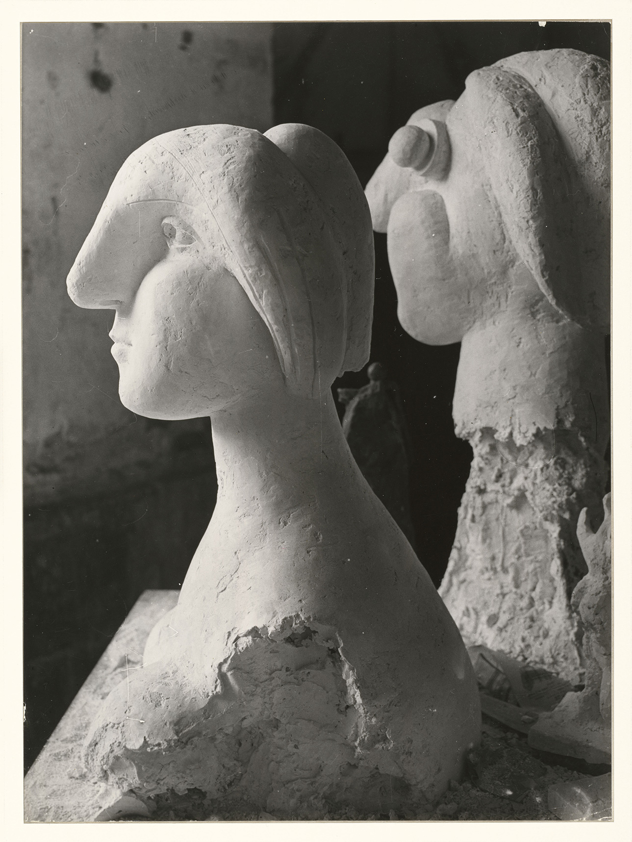 Brassaï, Sculptures en plâtre "Buste de femme (Marie-Thérèse)" - MP1996-109 - 16-537916  