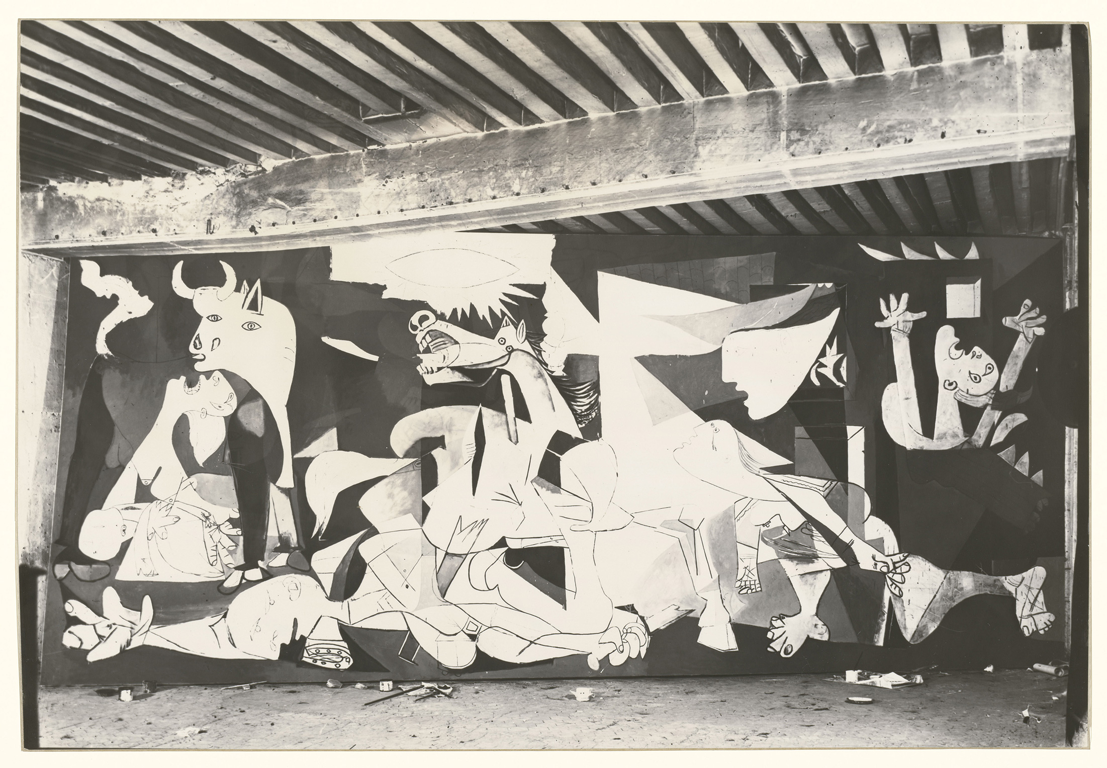 Dora Maar - Huile sur toile "Guernica" en cours d'exécution, état V - MP1998-277 - 16-537952 