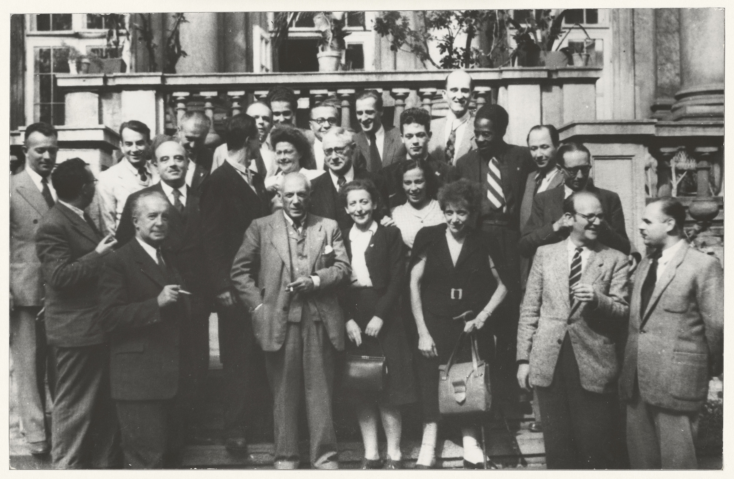 Anonyme - Picasso, Paul Eluard, Aimé Césaire, Pierre Daix, Claire Nicolas, Vercors au Congrès des Intellectuels pour la Paix à Wroclaw - APPH6106 - 19-504670