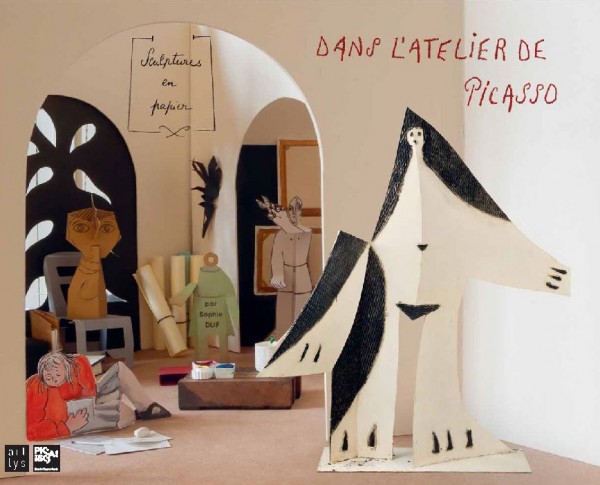 Dans l'atelier de Picasso, sculptures en papier