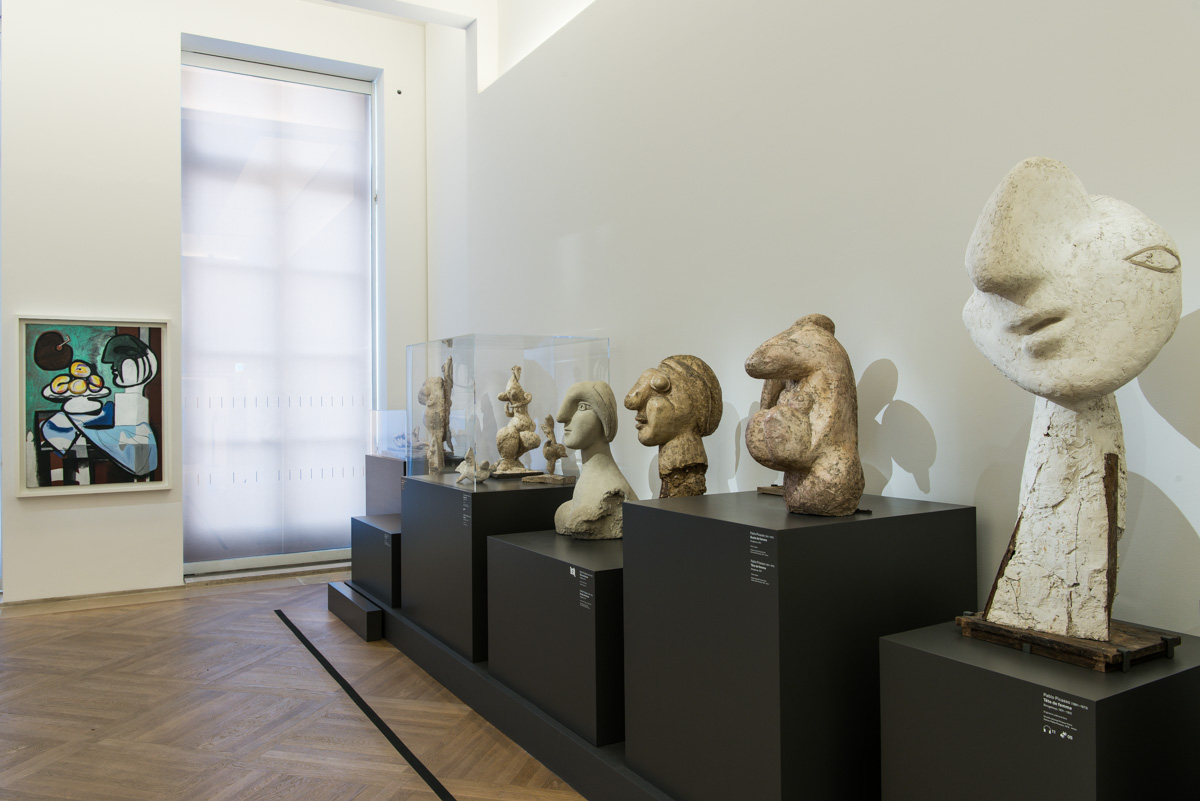 Salles de l'exposition Picasso-Sculptures
